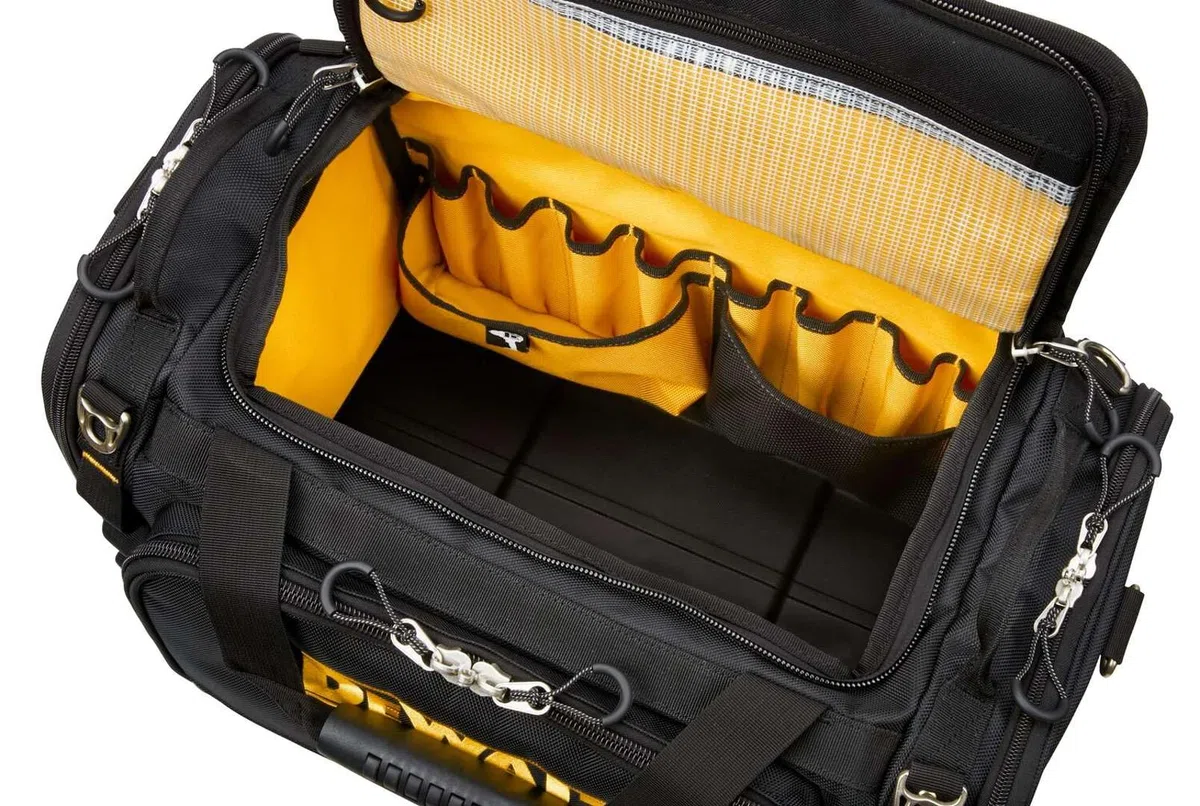 Bolsa de 22” TOUGHSYSTEM 2.0