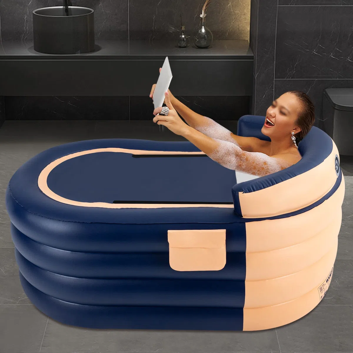 Vasca da bagno gonfiabile in PVC portatile con pompa ad aria elettrica, bagno di ghiaccio con copertura e pompa per adulti fino a 180 cm, 140 x 74 x 84 cm (arancione, blu)